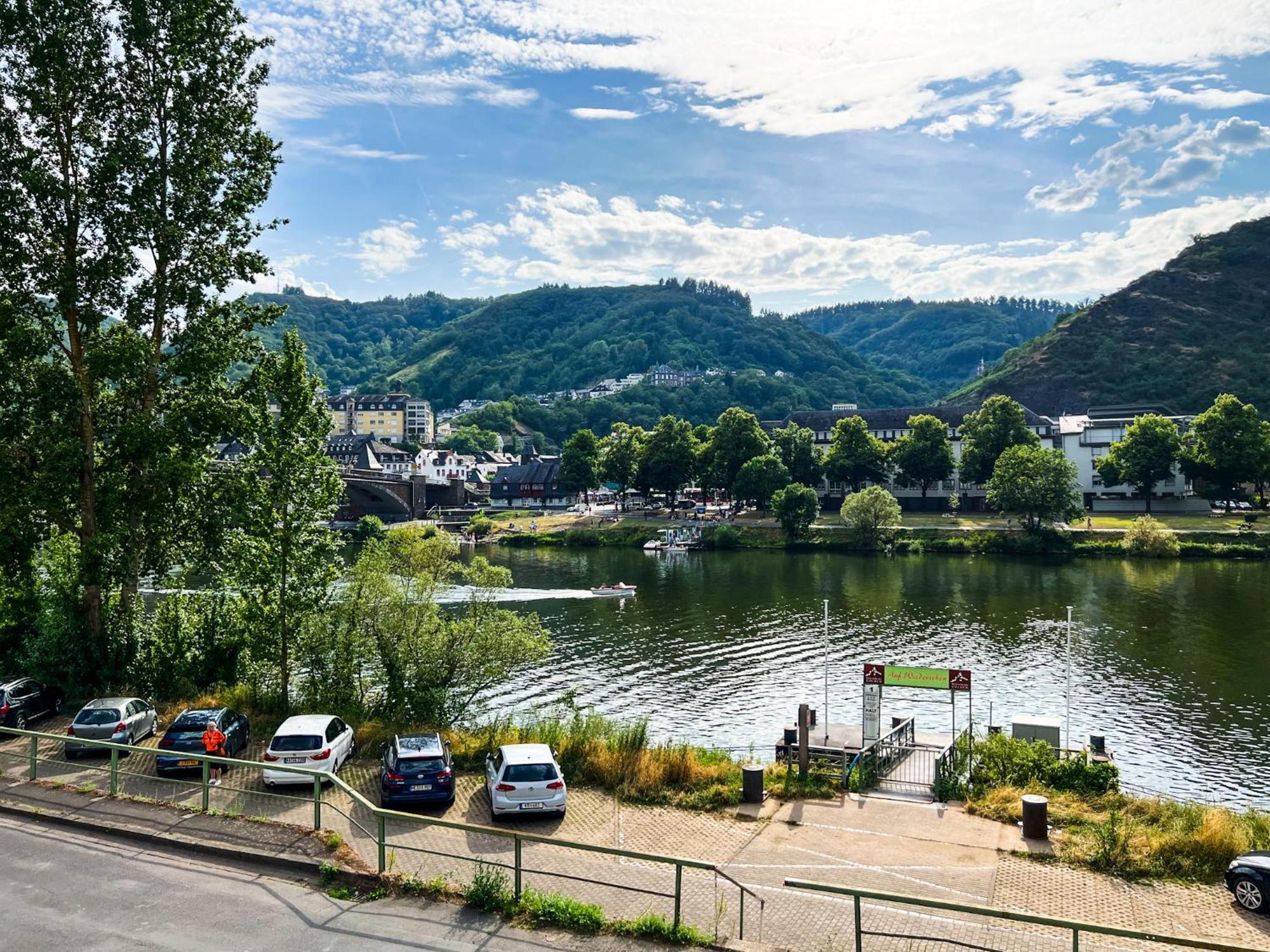 Moselblick I Ad Reichsburg Parkplatz 100M Marktplatz Cochem Exterior foto